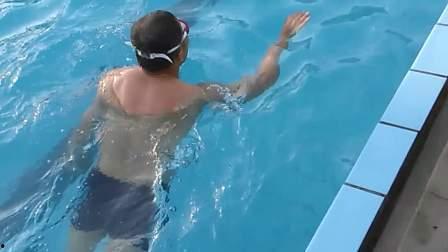 成人单个游泳视频大全,成人游泳视频大全精选集锦