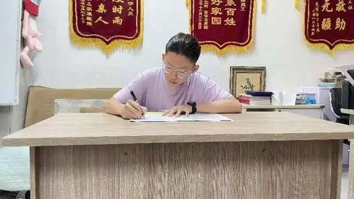 成人礼男生送的视频,男生送出成长寄语，视频见证青春蜕变