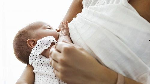 母乳喂成人视频播放,一场跨越年龄的温馨互动